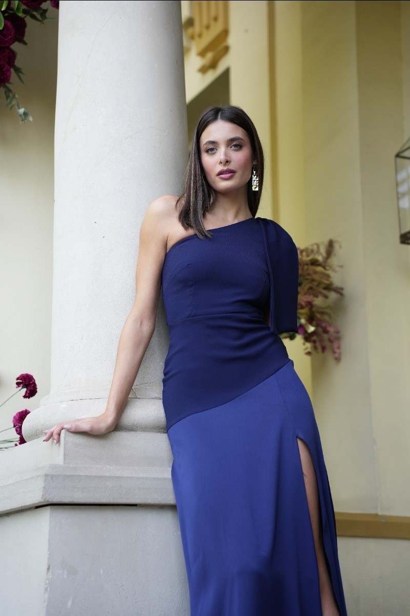 Vestido Noche Azul Asimetrico