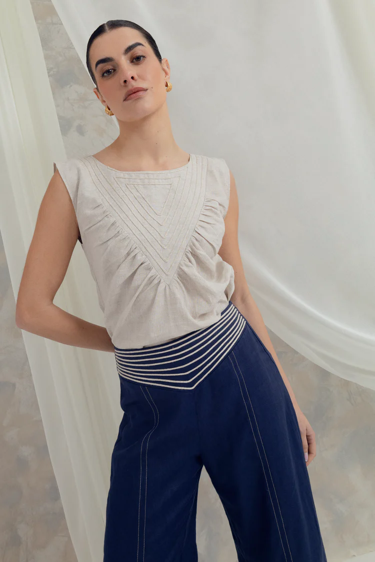 Blusa Florida Blanca