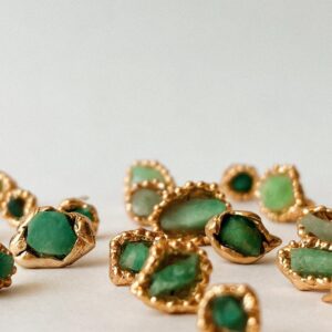 Aretes con Esmeralda Topo